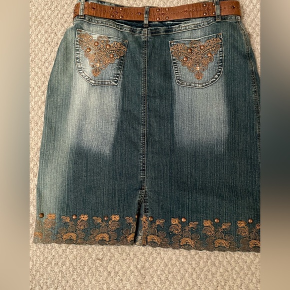⭐️ VINTAGE ⭐️ NWOT Apollo Jeans Belted Floral Embroidered Acid Wash Denim Ski… - Picture 9 of 12